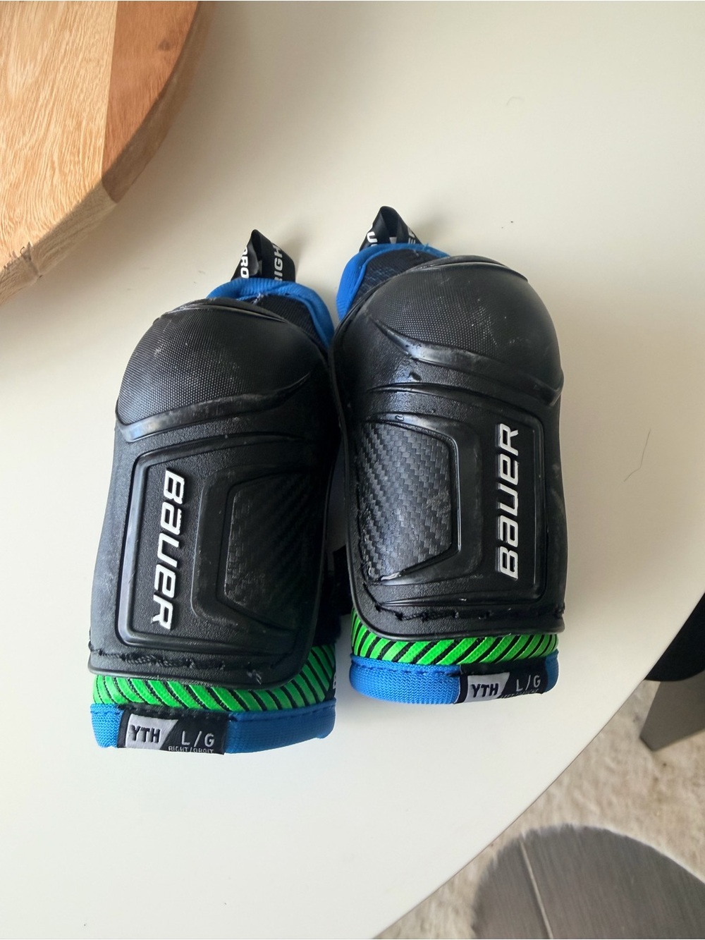 Bauer Kids Black, Blue & Green Hockey Elbow Pads - Easy Strap Closure